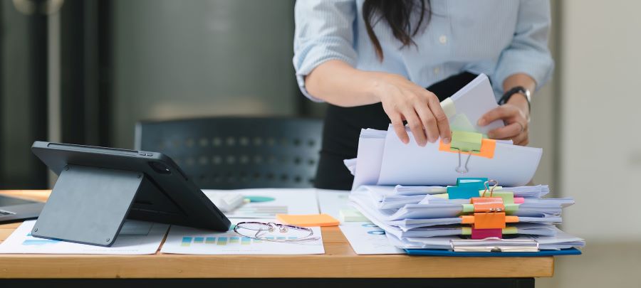 Особенности работы делопроизводителя от специалиста с 20-летним стажем